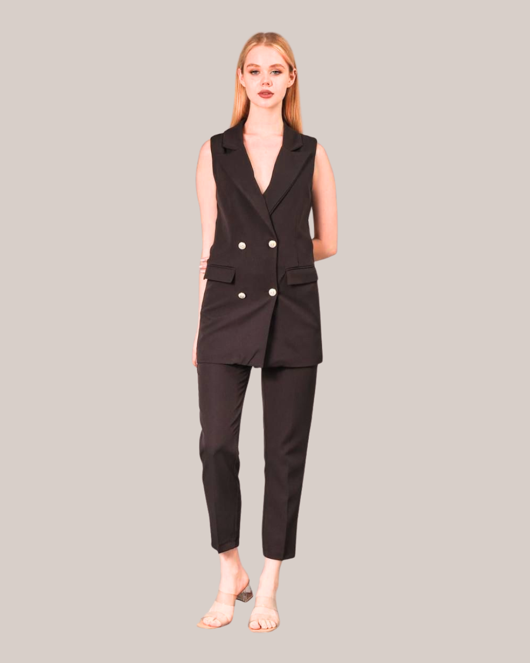 Sleeveless Black Blazer Set