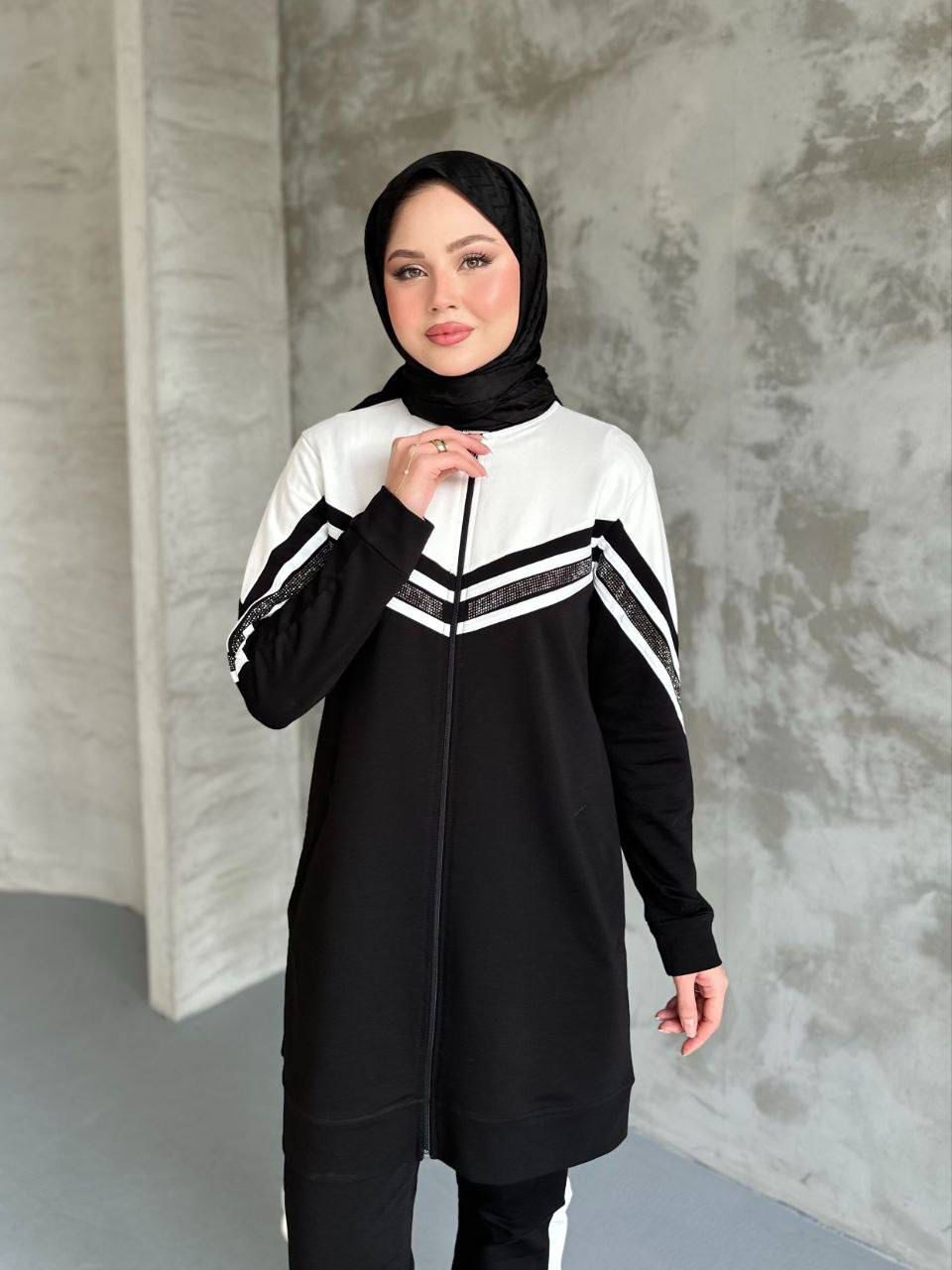 asual Sportswear Two-Piece Set - طقم رياضي كاجوال